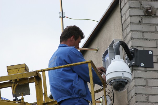 Seguridad Sony en Universidad Politecnica de Posnania
