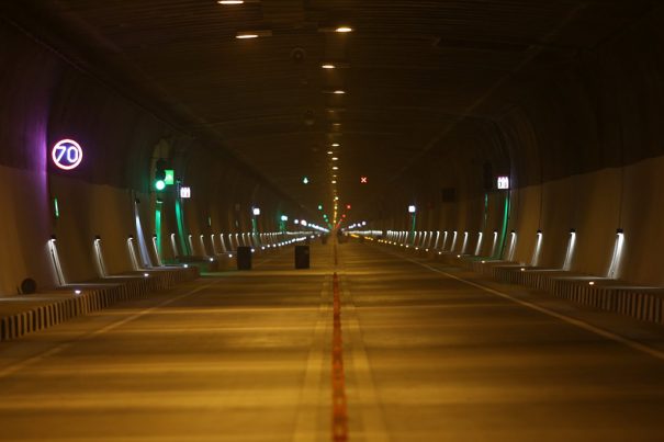 Tunel Chenani en India