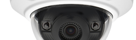 Axis M324-LVE y M3025-VE, cámaras de exterior domo fijas para instalaciones profesionales