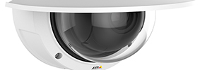 Axis Q36: cámaras domo fijas con función PTRZ para seguridad en entornos críticos