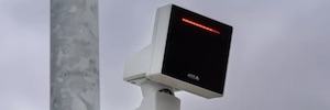 Axis presenta un radar de alta frecuencia para supervisión de tráfico y espacios